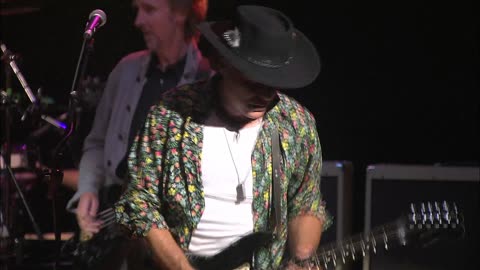 Get Up - Mike + Mechanics (live)