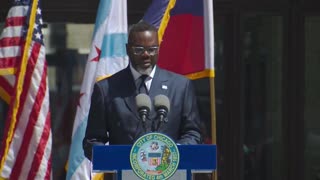 Chicago Mayor Johnson to hand out race-based grants to black residents as slavery reparations: