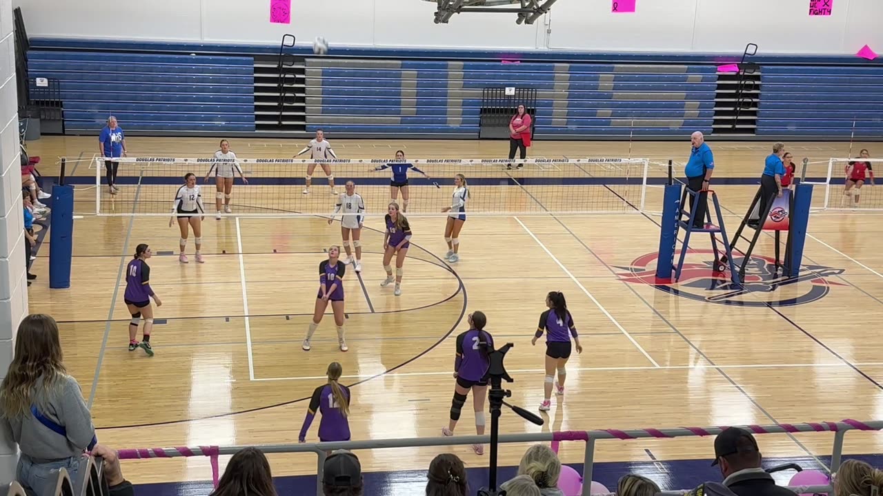 2025-10-18 Douglas tourn NU set two