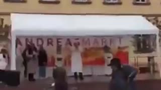 Muslims ruin a Christmas market in Germany by blasting loudspeakers Islamic chants