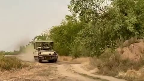 🛡️🚀 Ukraine Russia War | Ukrainian M2A2 Bradley IFV Upgraded with Advanced Armor | RCF