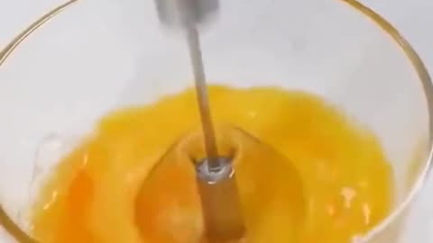 Stainless Steel Semi-automatic Egg Whisk