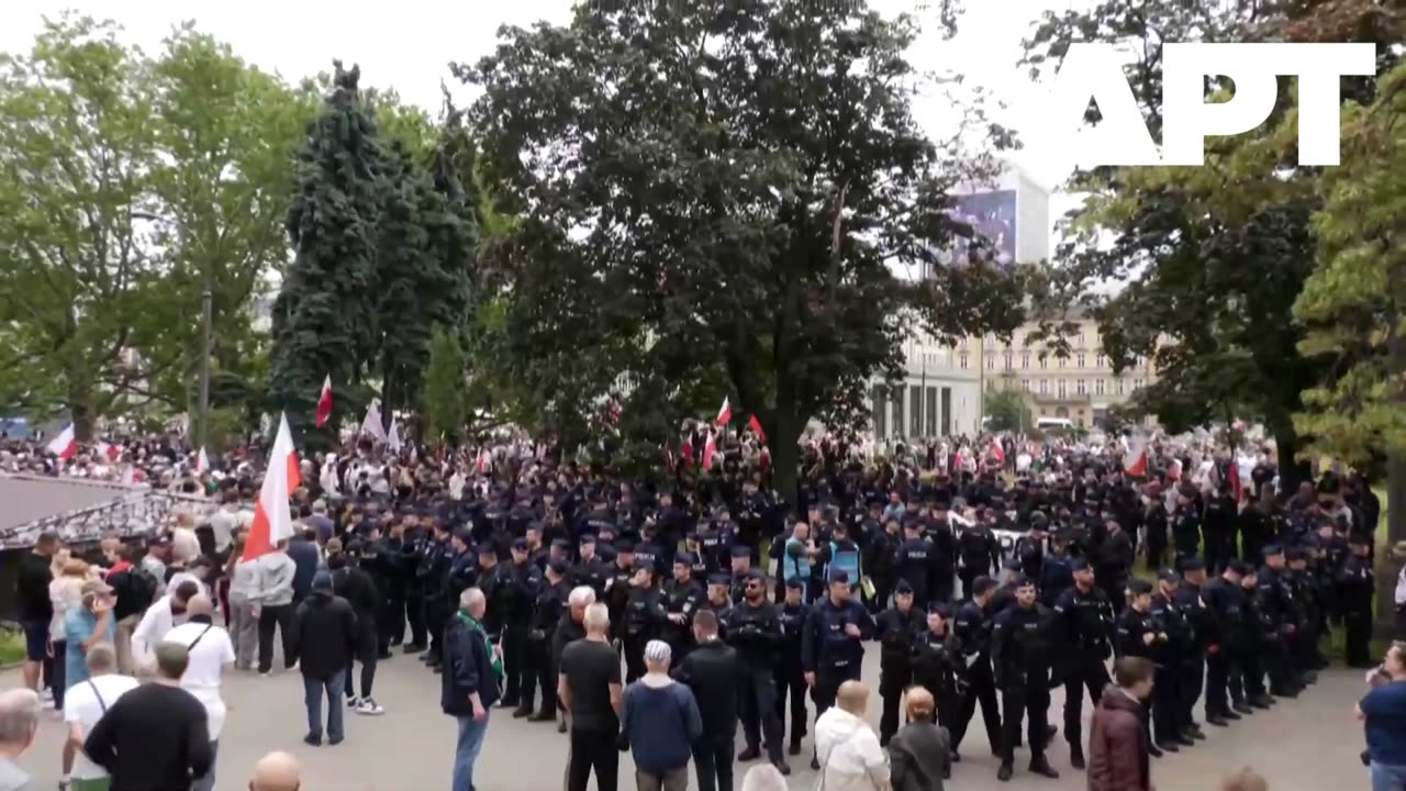 🚩Thousands Rally in Warsaw Against Immigration – Demand Border Control