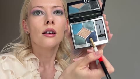 Soft Glam Tutorial - Spring Blue & Pink Smokey Eye P23