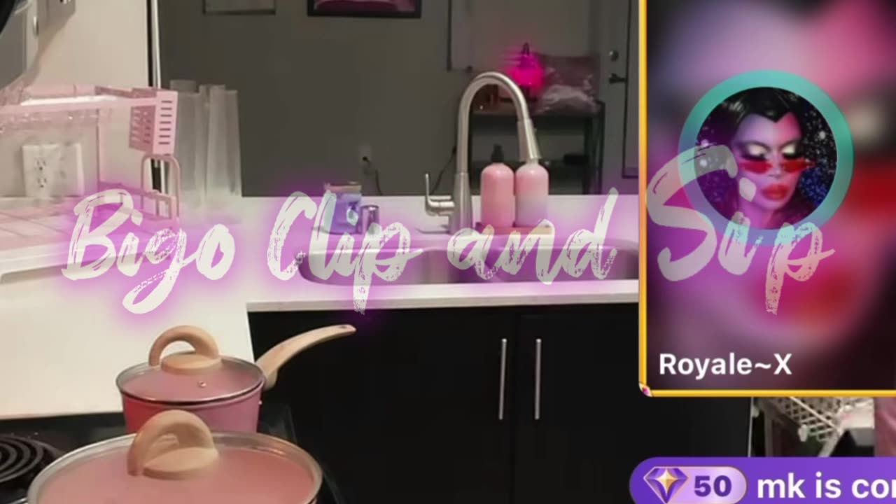 Savanna back at home after poppin up on Papi in Vegas garage 10/27/25 #bigoclipandsip