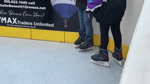 Ice skating Dec 2022
