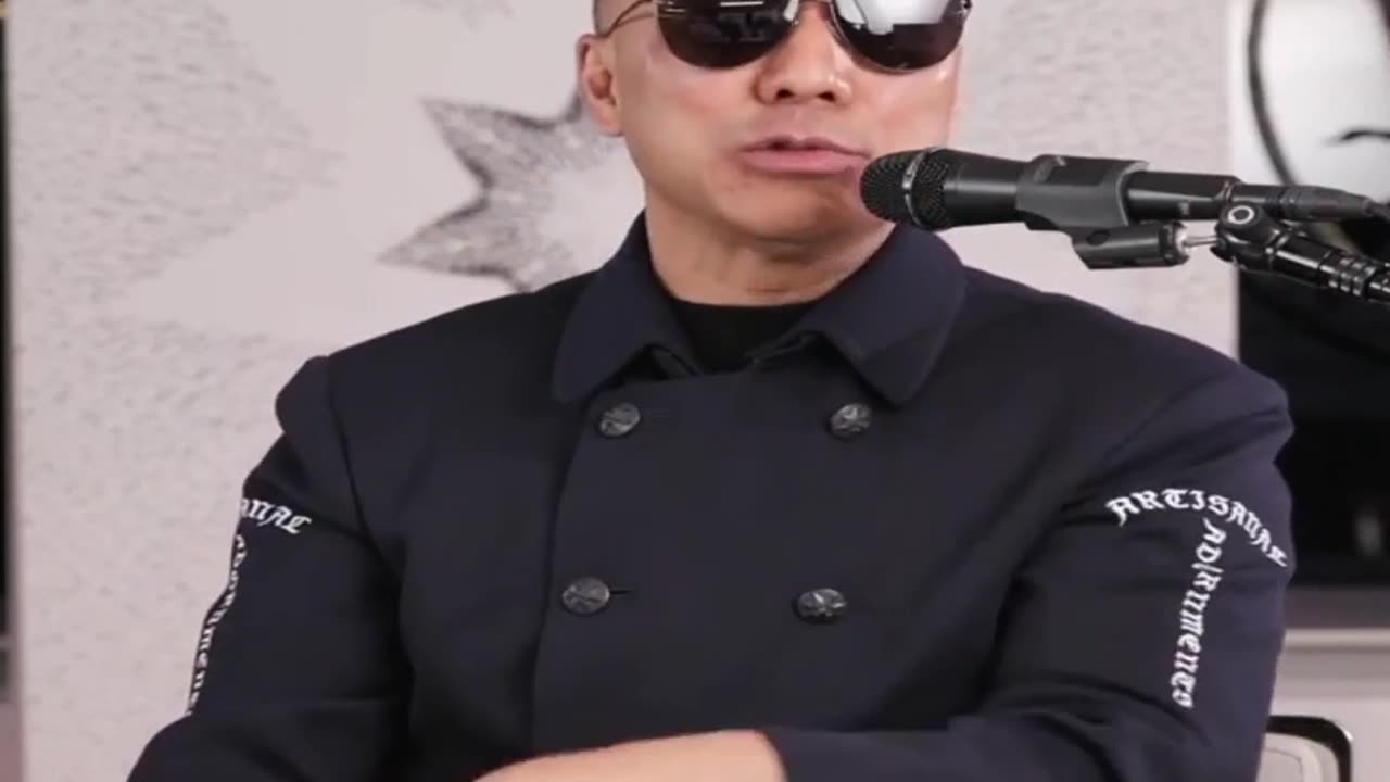 20220622文贵先生直播： #8964真相：美国为什么不制裁？人民谈论的精神、命运、情怀的运动，只是盗国贼升官、控制国家、跟西方沼泽地勾兑的机会，几个家族玩的游戏。