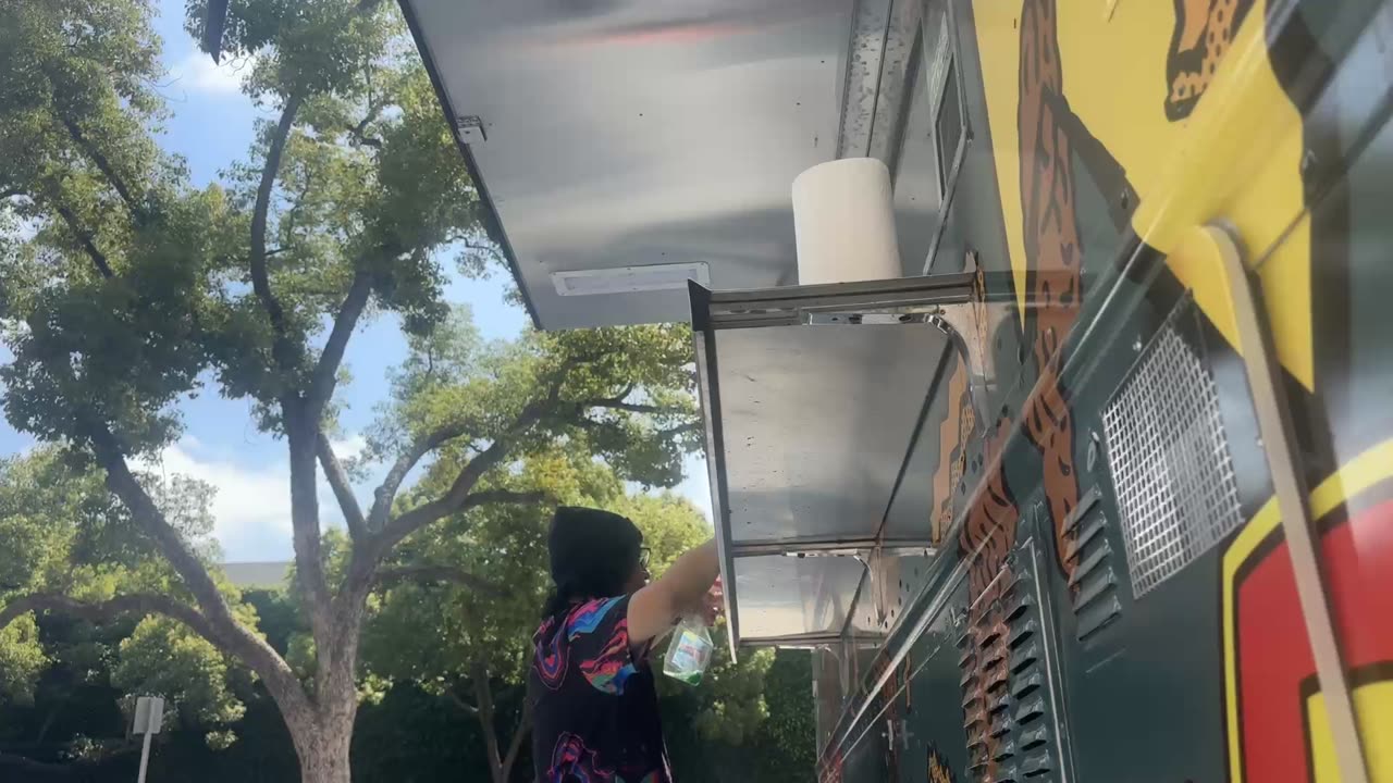 IRL LA