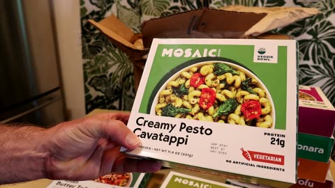 Mosaic Foods Unboxing Day 1 Taste Test Indian Butter Tofu Review