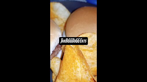 ThaBiGGDoGG Eats: Burgers & Chips 🍔🍔 | #ThaBiGGDoGG #Eats #Food #Review #FoodPorn #Yummy #Lunch