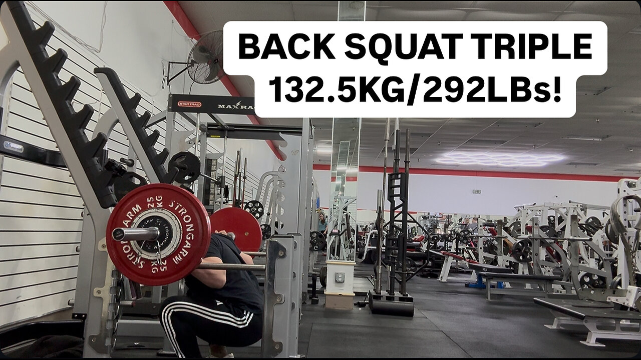 BACK SQUATS 132.5KG/292LBs for 3 Reps