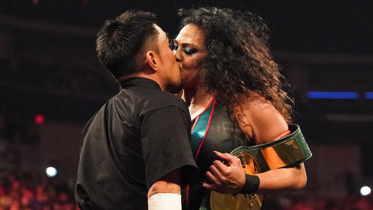 “Miz TV” transforms into all-out 24/7 Title madness: Raw, May 30, 2022 @wwefree ​