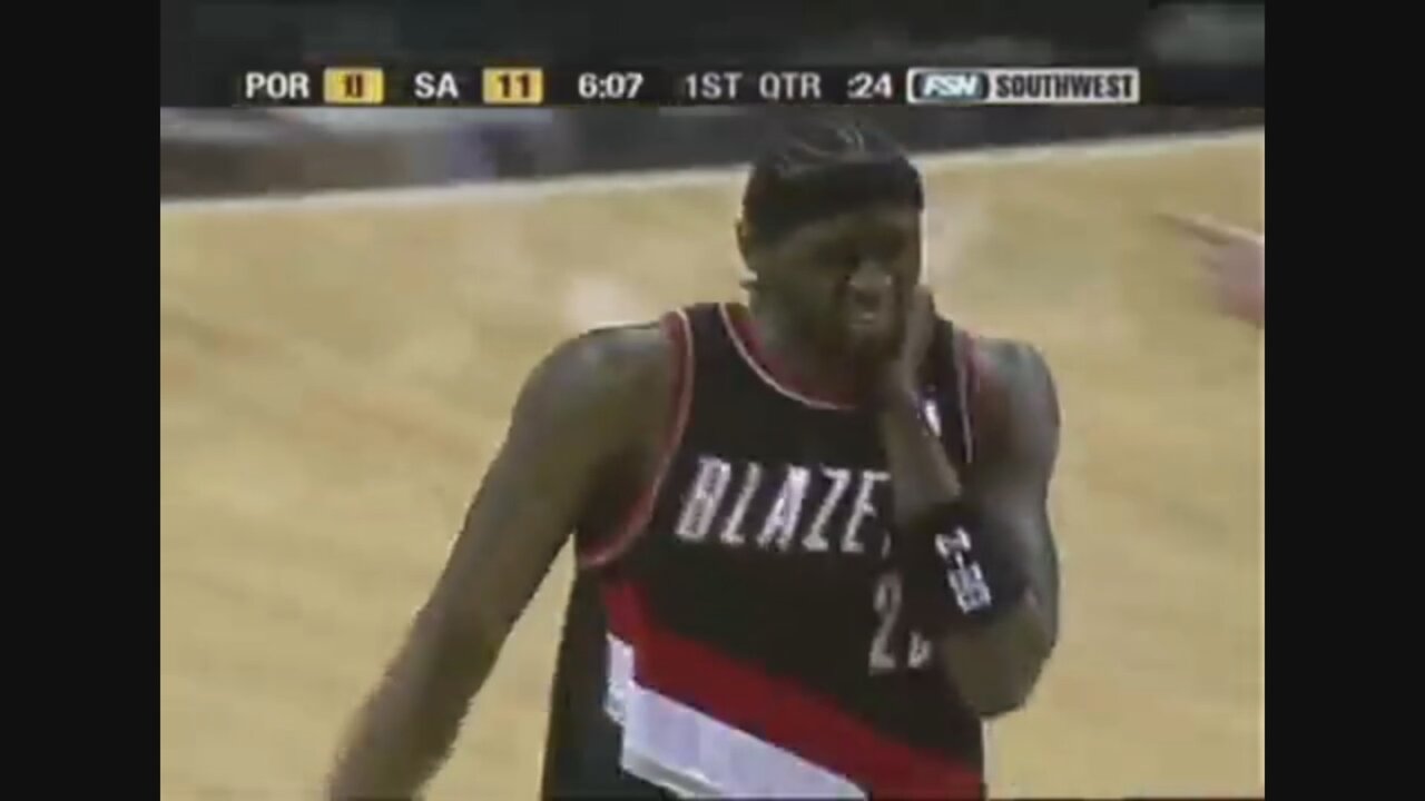 Darius Miles 18 Points 3 Blk @ Spurs, 2004-05.