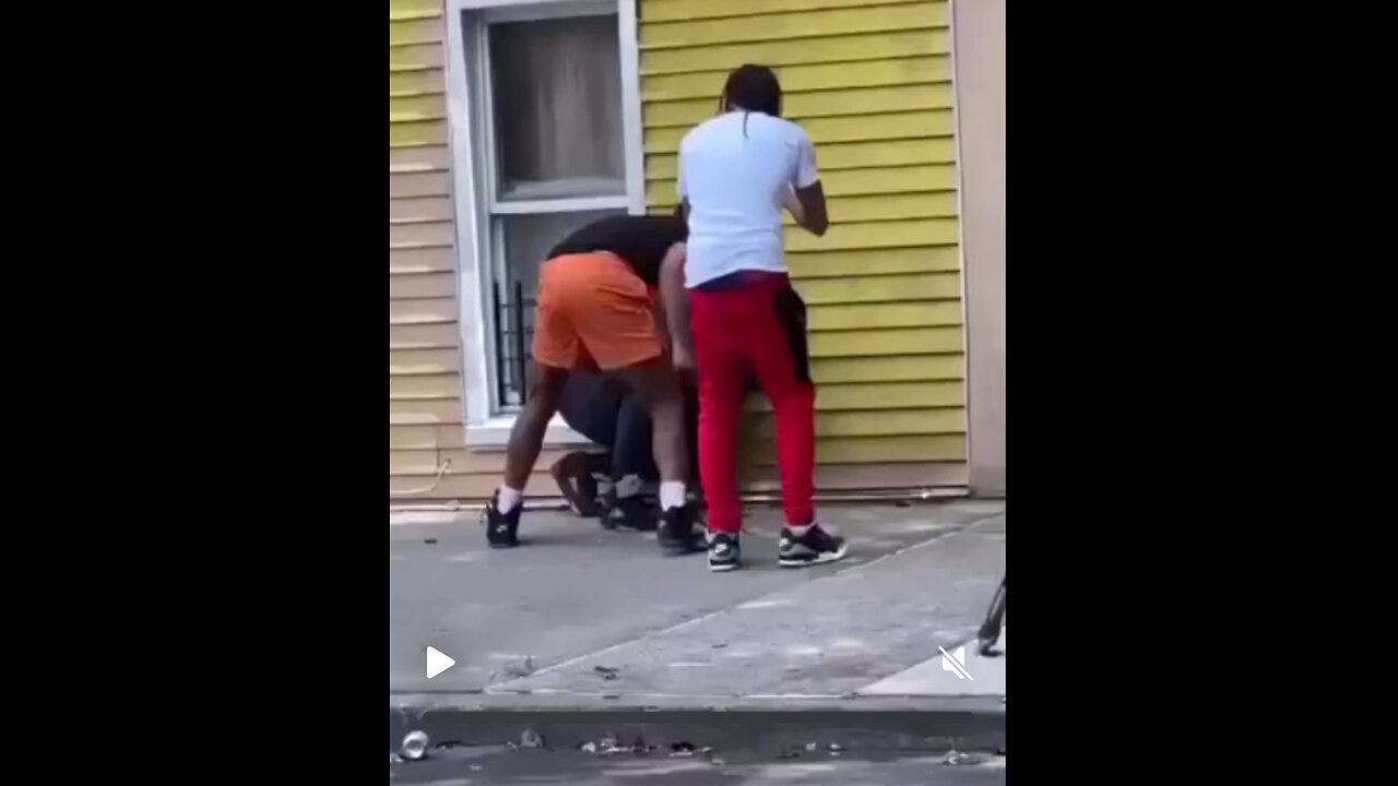 Robbery attempt gone wrong‼️ 😑 📖