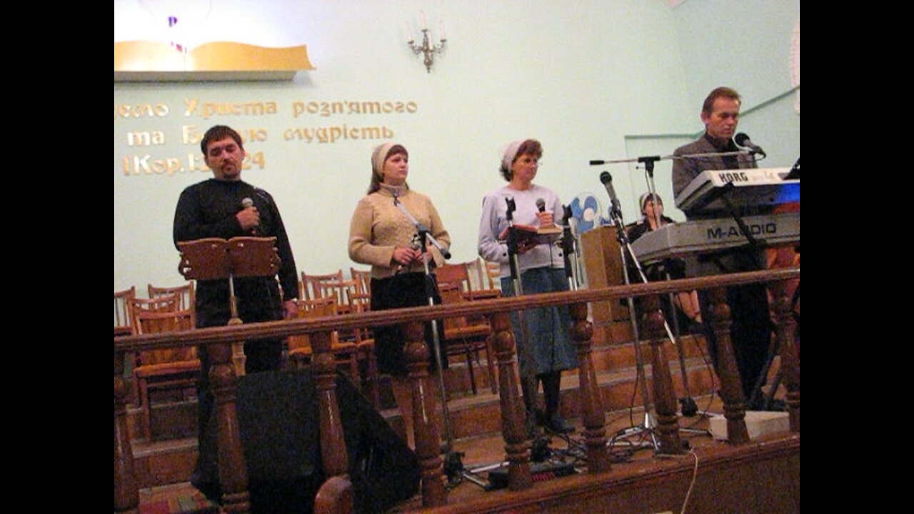 Ещё промчался этот день, такой же как и все …