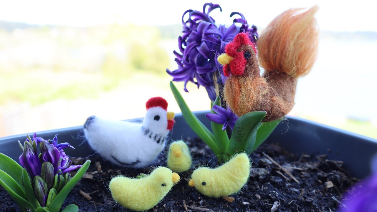 Hen and Rooster with Tiny Chicks – Needle Felting DIY 🐔🐓🐣