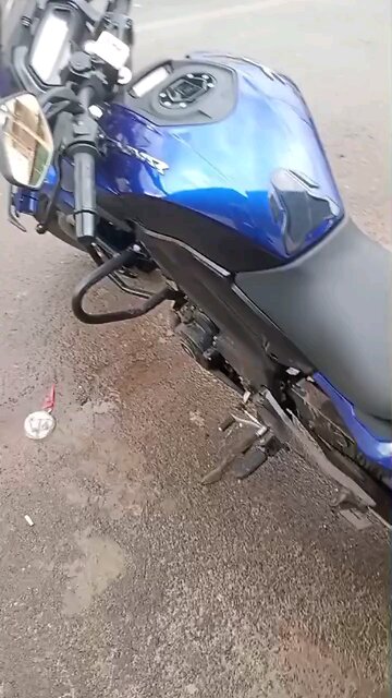 Motocicleta 400 cilindradas