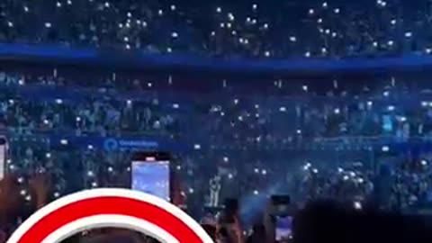 Incredible: Billie Eilish DID A SPLIT During Her SHOW..! #shorts #viral #billiee