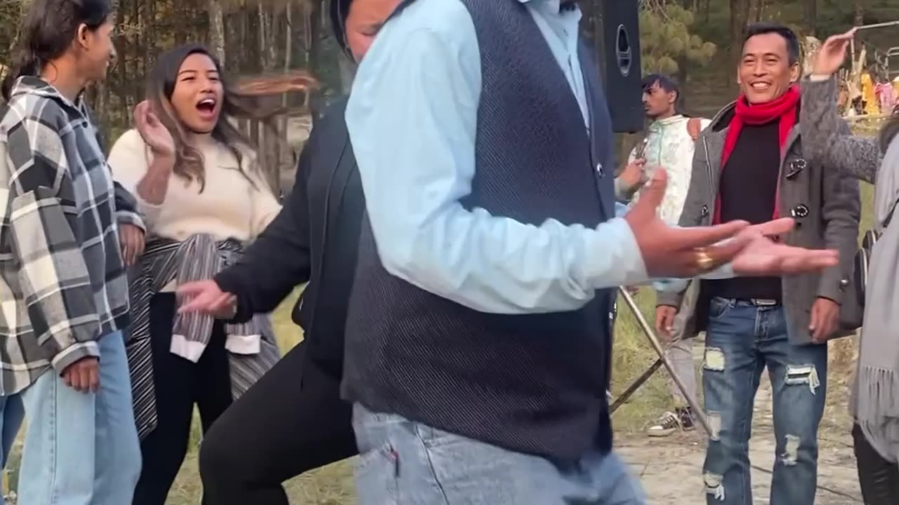 Viral Dance Performance | Trending Moves & Full Energy