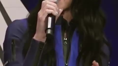 Katy Perry is not an astronaut