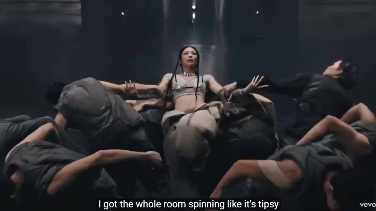 JENNIE - like JENNIE (Official Video)