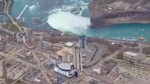 💋Niagara Falls from a Drone above