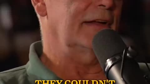 David Collum tells Tucker Carlson that if the contents of Anthony Weiner’s laptop were ever exposed