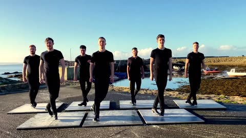 Irish Dancing on the STUNNING West Coast of Ireland - Cairde