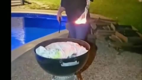 Divorce Parties: Lunatic Feminist Bitches Burning Wedding Dress to Celebrate Freedom!