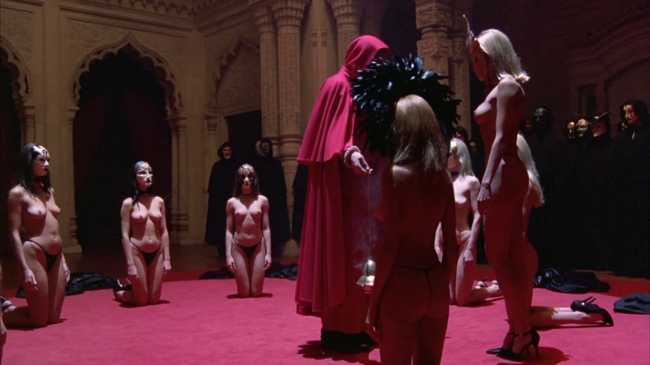 eyes wide shut deleted scene