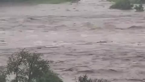 Texas lake flooded in minutes
