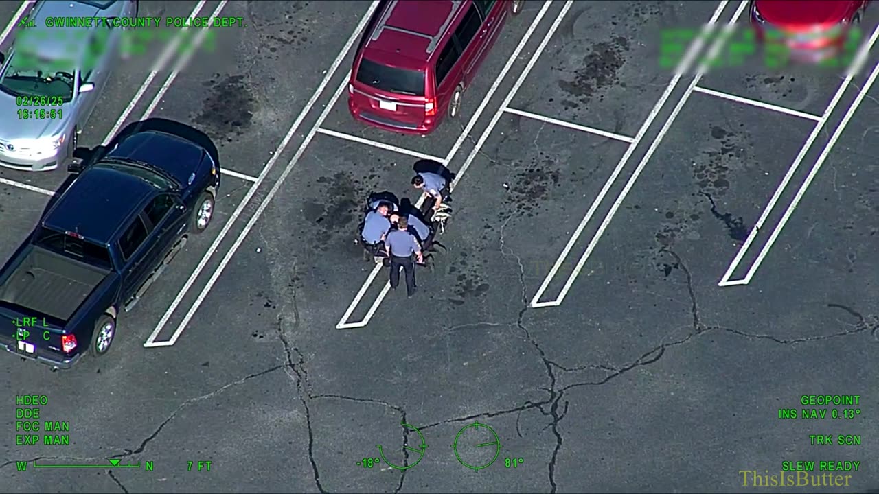 Armed robbery suspect arrested after crashing their stolen car during police chase