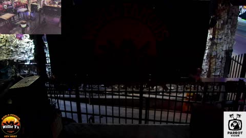 LIVE Music Everyday!