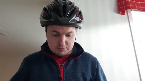 2019 05 11 HELA "drämma näven i bordet"-videon. Micke Magmys