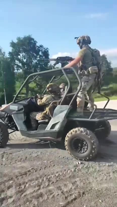 Epic Video from Ukrainian Airborne Assault Brigade