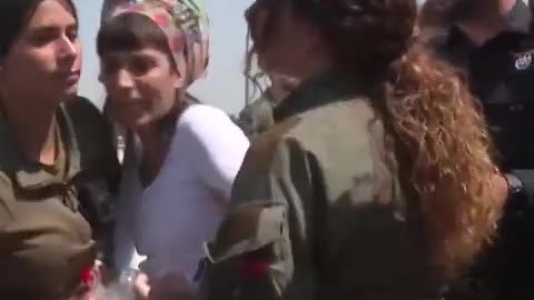 Israeli citizens - not the military, not the police - trying to block aid trucks from entering Gaza