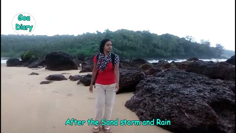 Galgibaga Sand Storm- you have to close your eyes and cover your face- Never seen such a storm