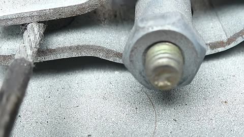 Should You Always Press The Handbrake Button?