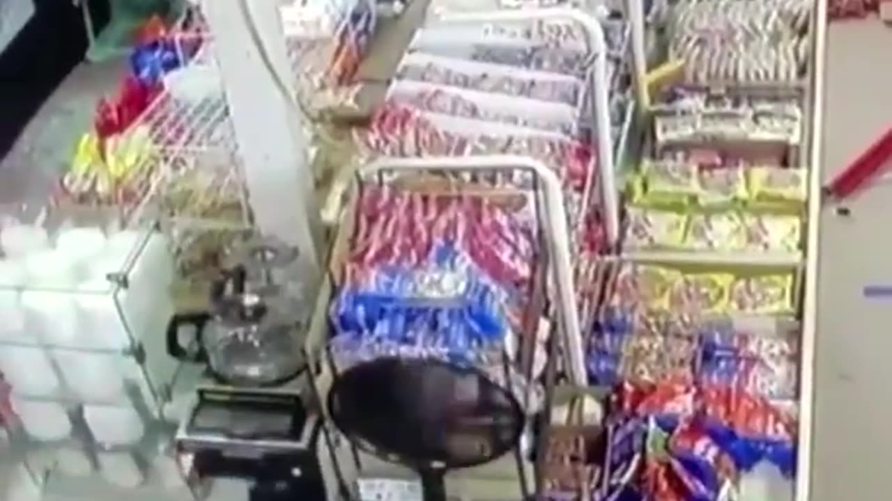 Dindu Has To Smash Store Because Of Socioeconomics