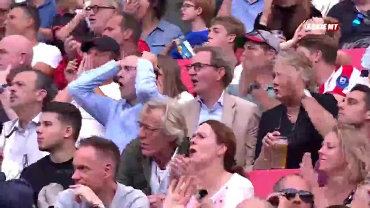 Last-Second Buzzer Beater! 🏀