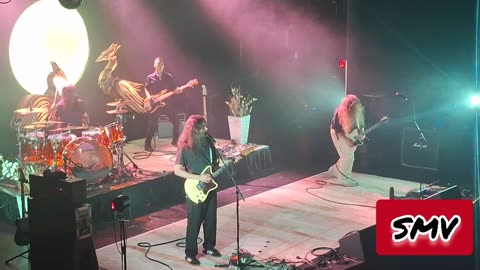 #ShittyMillennialVideos 📱📹🎬 Alcest 🎭 - Améthyste 🫗😄 @ Roseland Theater Portland, OR 03/10/2025