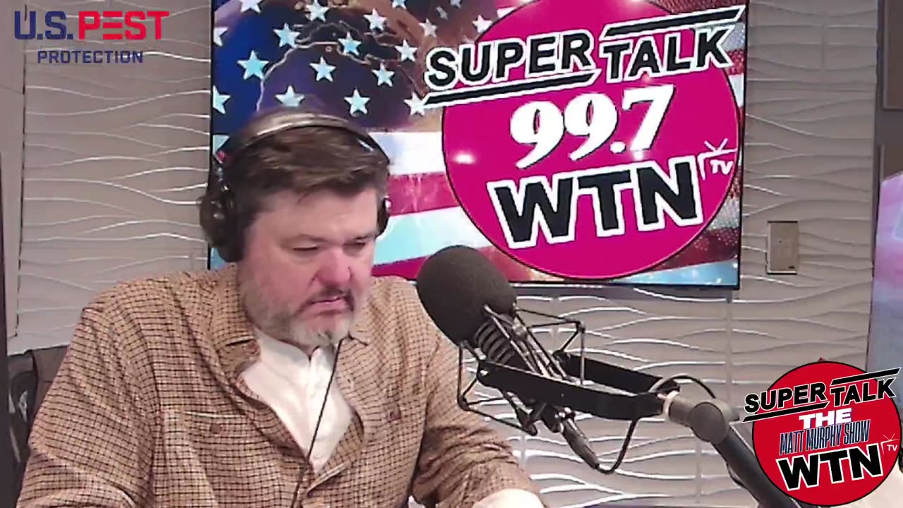 East Wing Memories + We are attacking Venezuela and Matt is Switzerland - The Murphy Show