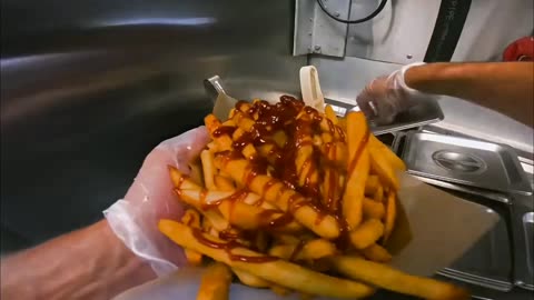 Food Truck Frenzy Part 4: Behind the Scenes – Fry Station Madness!