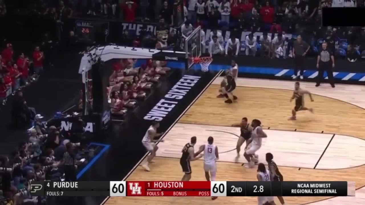 🚨 HOUSTON’S MIRACLE FINISH! BUZZER-BEATER STUNS PURDUE—FANS LOSE THEIR MINDS! 😱🔥🏀