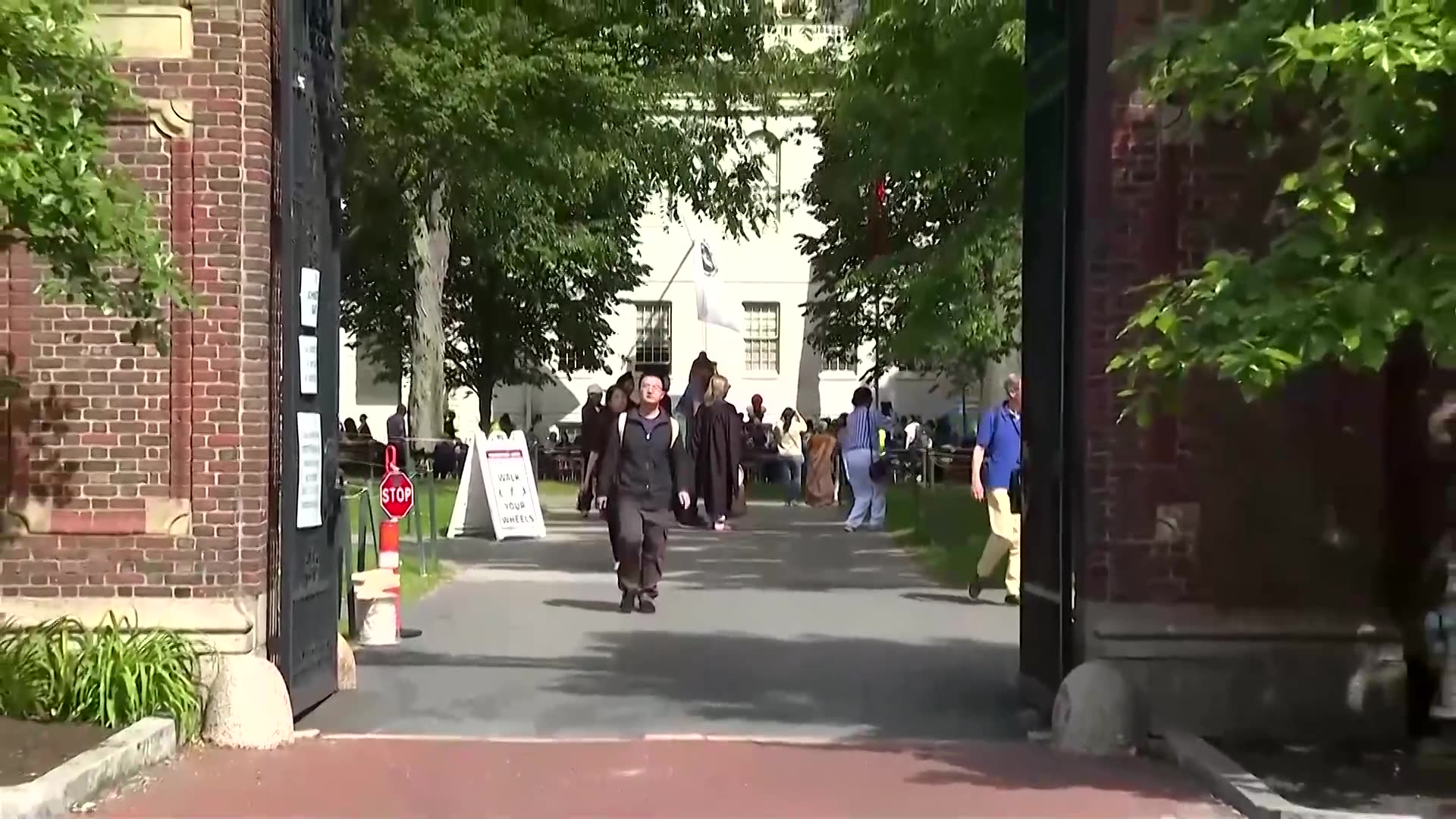 Trump suspends entry of international students studying at Harvard