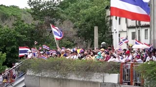 Thai protesters call for premier's resignation over border dispute