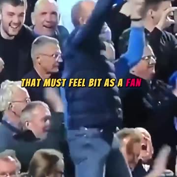 Mike Dean would have taken the hit 😬