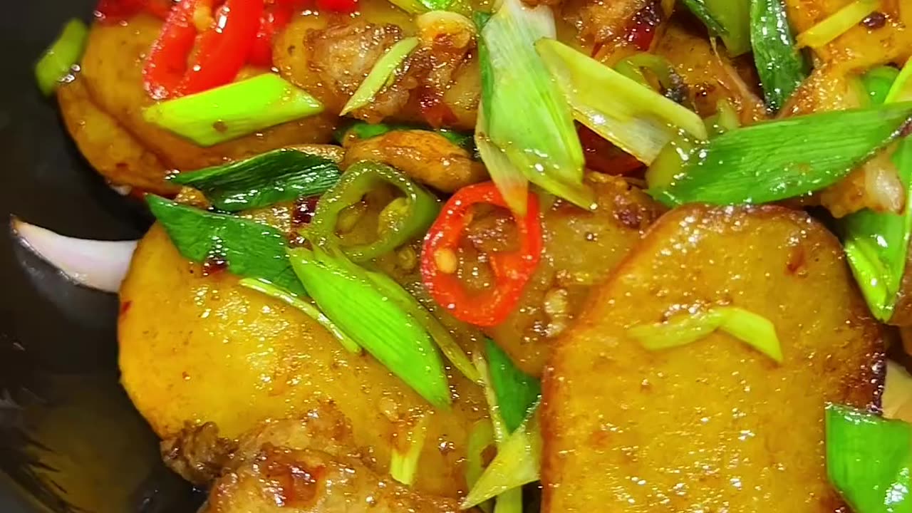 #好好吃饭大赛 全网最详细的保姆级视频教程干锅土豆片之 #年轻人生存料理指南#美食教程 #抖音美食推荐官#吃喝玩乐直播间