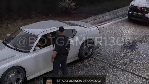 Conductor con vehiculo robado.