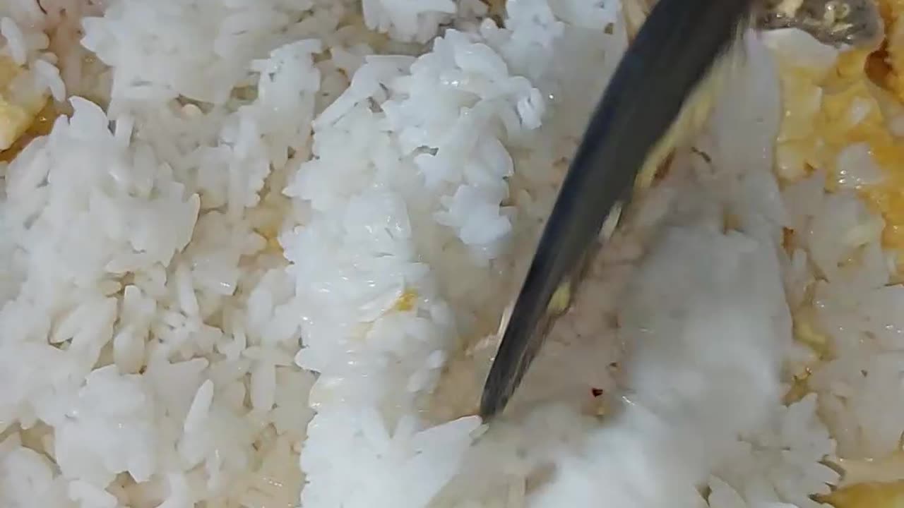 3 Eggs + Weißwurst Fried Rice. 🍚🍳🥬🥕 #Three3Eggs #3eggs #Bayashi_TV #GezundeRezepte #PanlasangPinoy